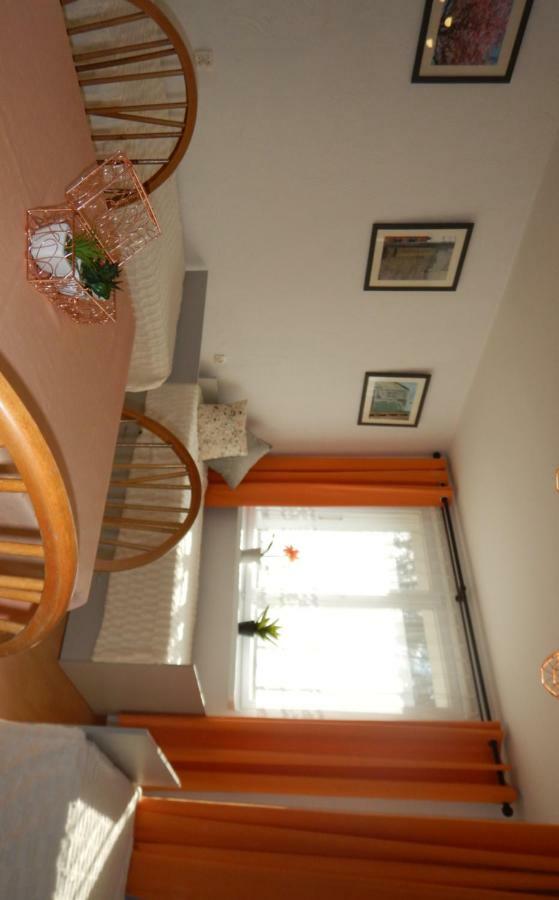 Apartament Piastowska Διαμέρισμα Kamienna Gora Εξωτερικό φωτογραφία
