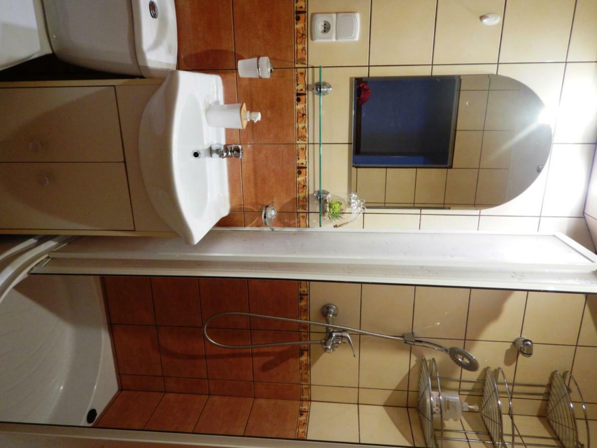 Apartament Piastowska Διαμέρισμα Kamienna Gora Εξωτερικό φωτογραφία